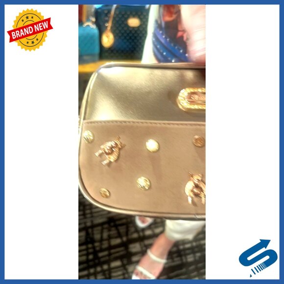 Patent Leather Fanny Pack with Adjustable Strap, Lightweight Belt Bag - Picture 7 of 7